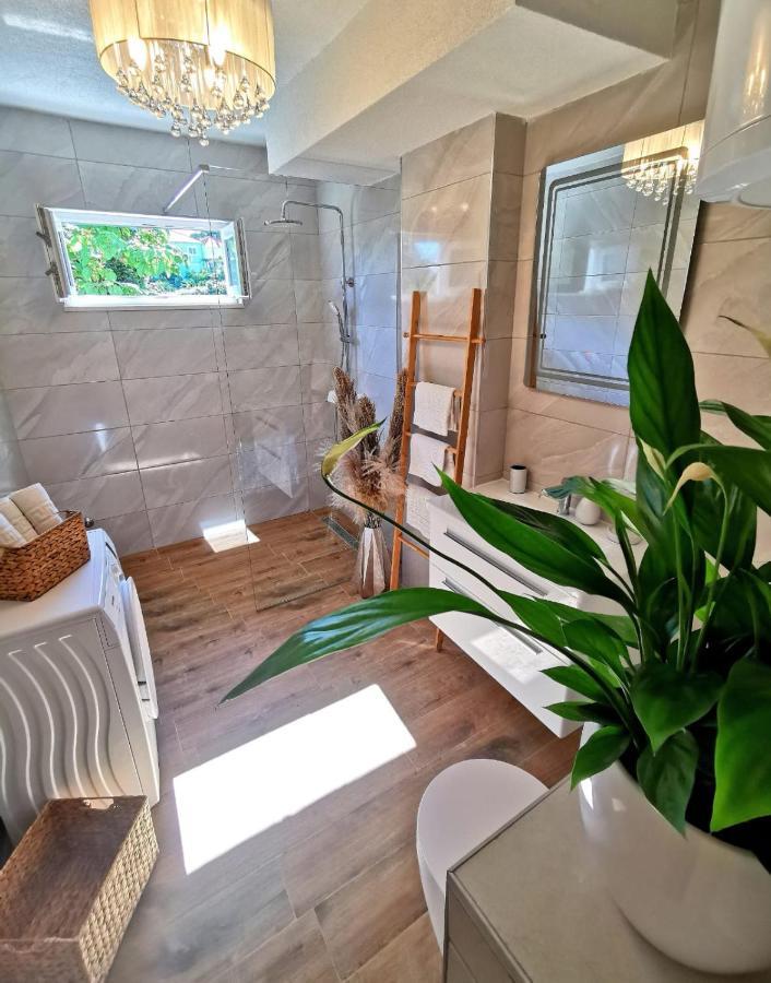 Elegance Suite Mary Orebić Kültér fotó