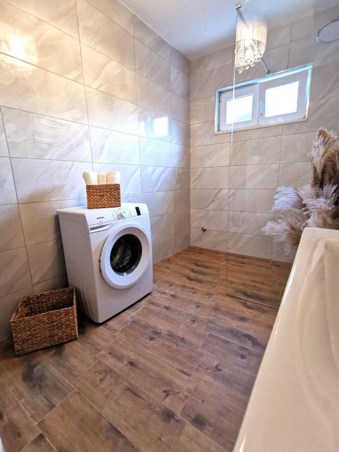 Elegance Suite Mary Orebić Kültér fotó