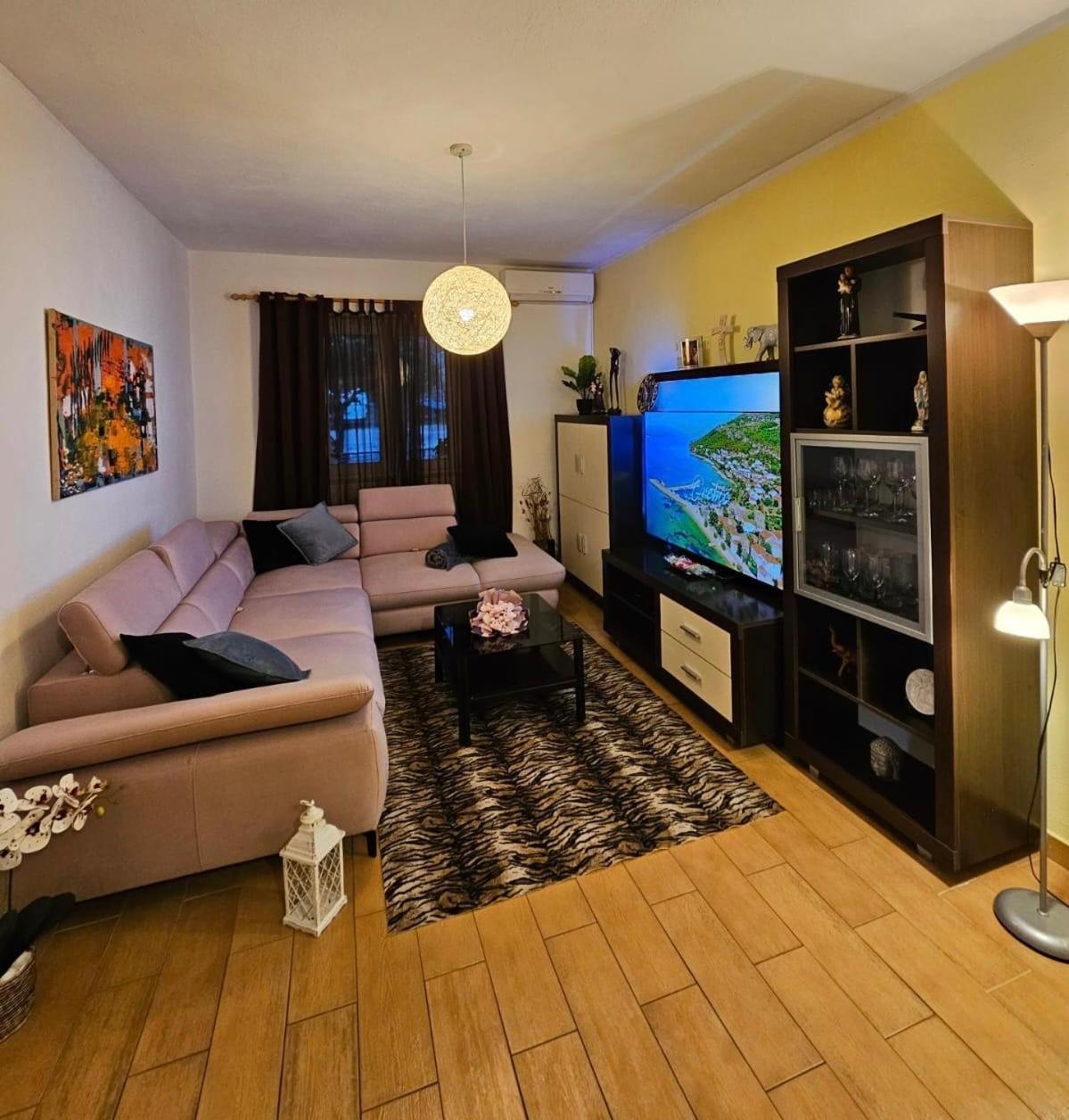 Elegance Suite Mary Orebić Kültér fotó